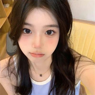 长颈鹿女孩